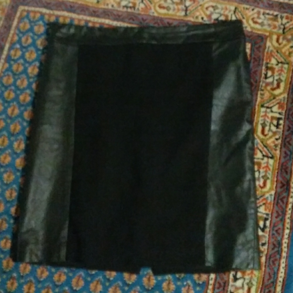 Calvin Klein Pencil Skirt